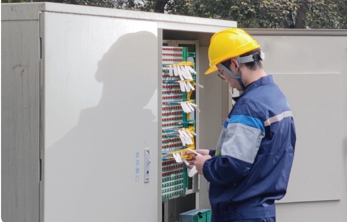 Print Custom Waterproof Labels On-Site