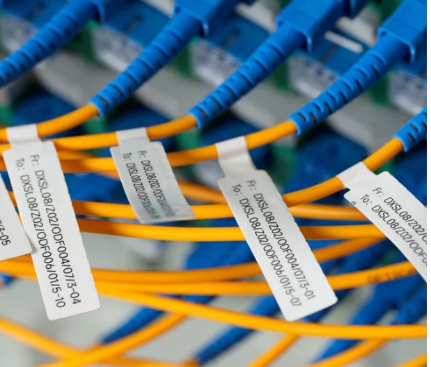 Flag Labels for server room
